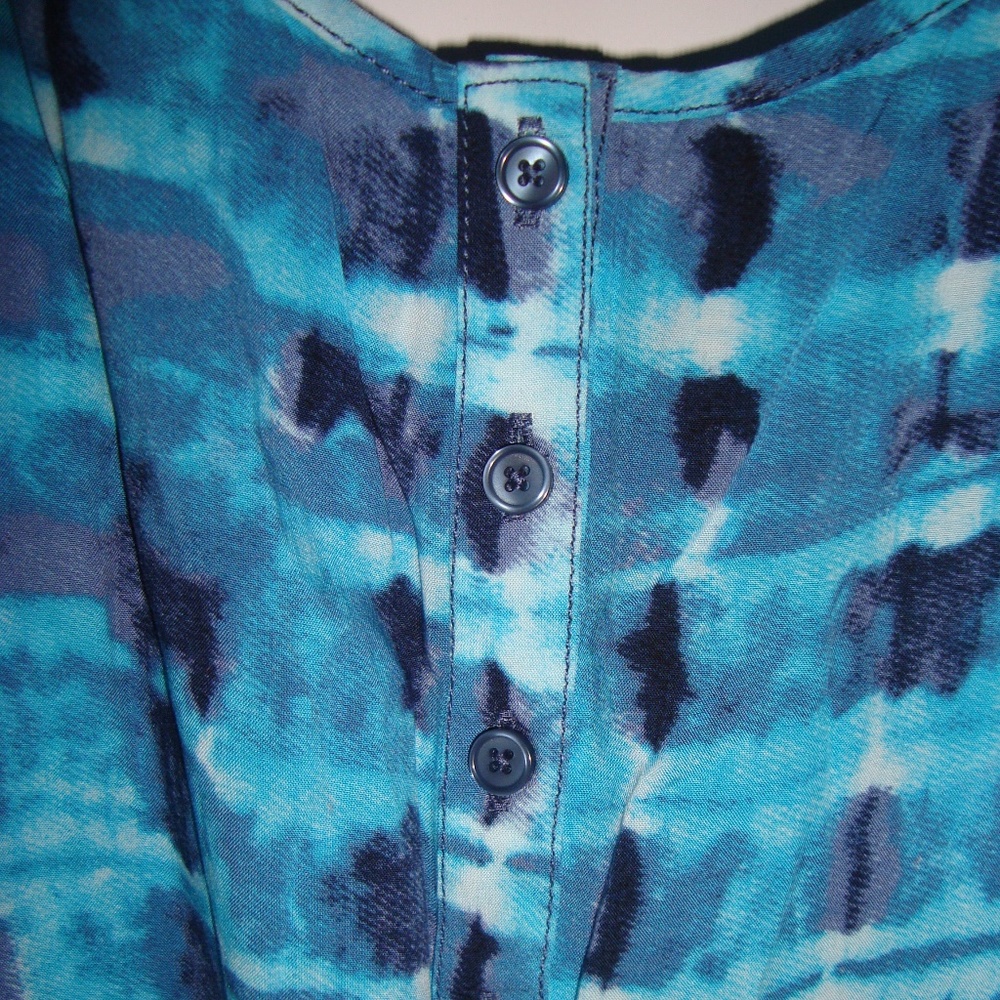 NWOT romper - Picture 2 of 4